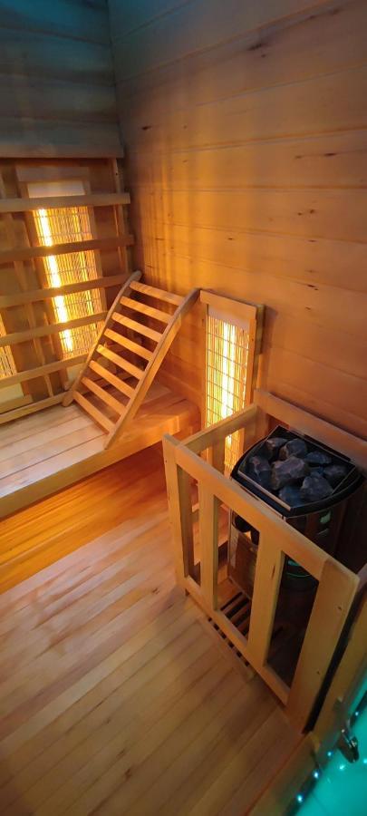 La Kaz Rhumantique Sauna And Spa Privatif Ла-Ривьер-Сен-Совёр Экстерьер фото