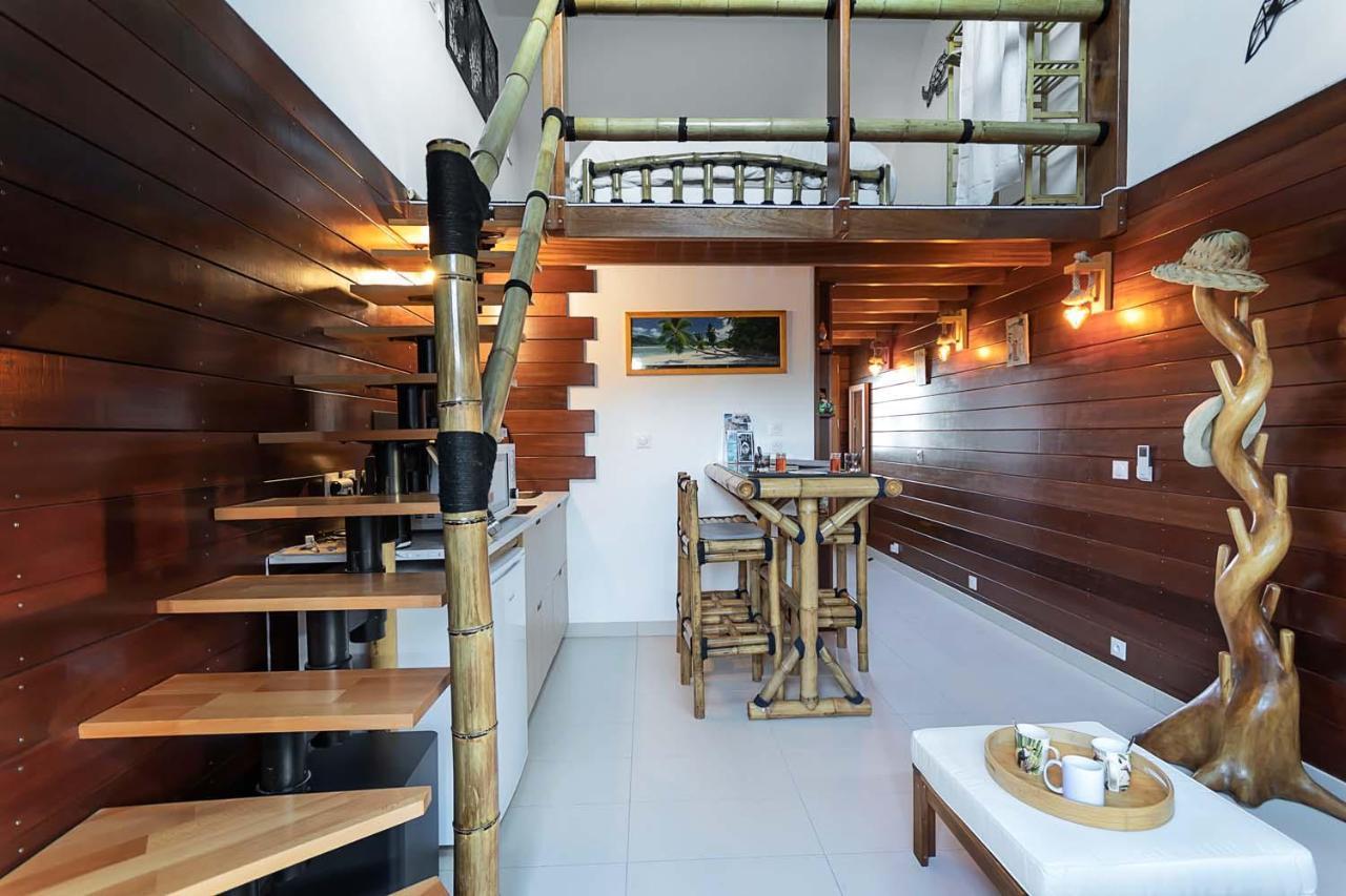 La Kaz Rhumantique Sauna And Spa Privatif Ла-Ривьер-Сен-Совёр Экстерьер фото