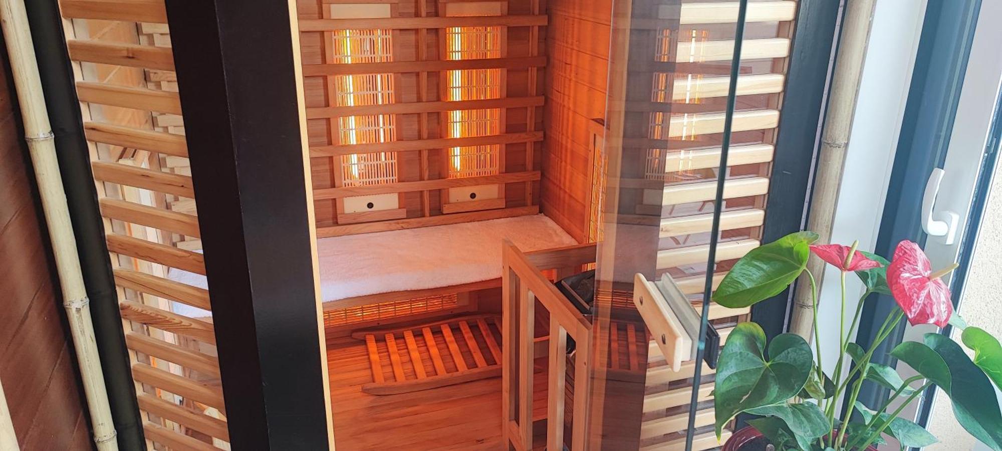La Kaz Rhumantique Sauna And Spa Privatif Ла-Ривьер-Сен-Совёр Экстерьер фото